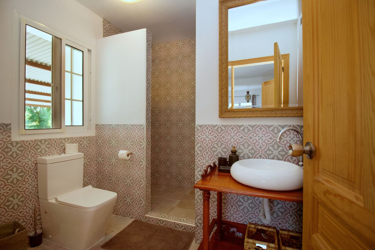 4 Bed Townhouse for sale in Alhaurín El Grande Costa Del Sol, Málaga, Spain