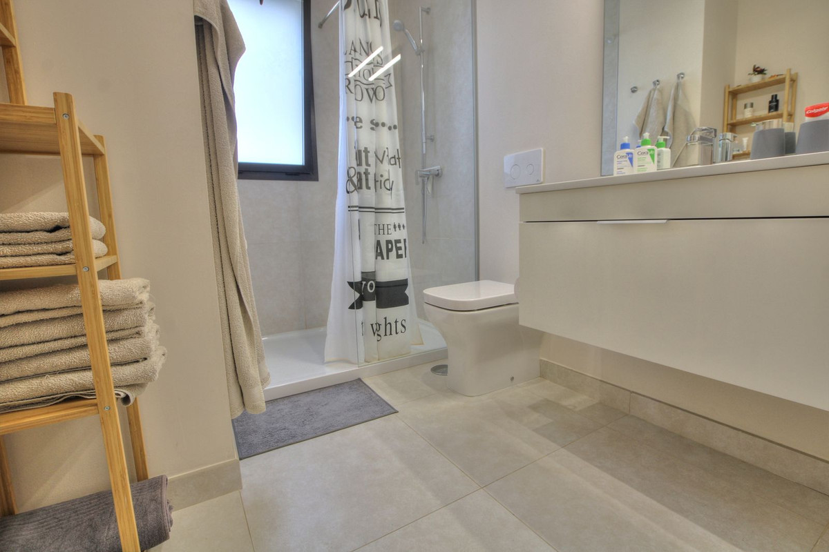 3 Bed Apartment for sale in La Cala De Mijas Costa Del Sol, Málaga, Spain