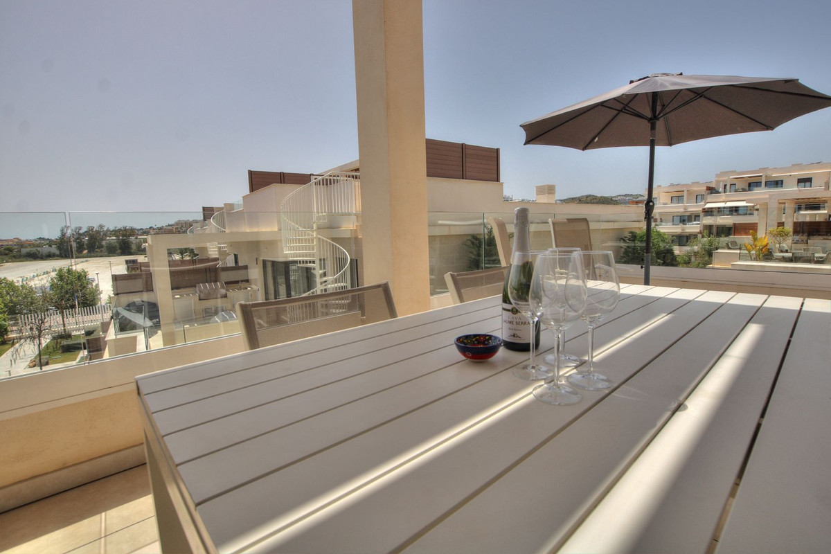 3 Bed Apartment for sale in La Cala De Mijas Costa Del Sol, Málaga, Spain