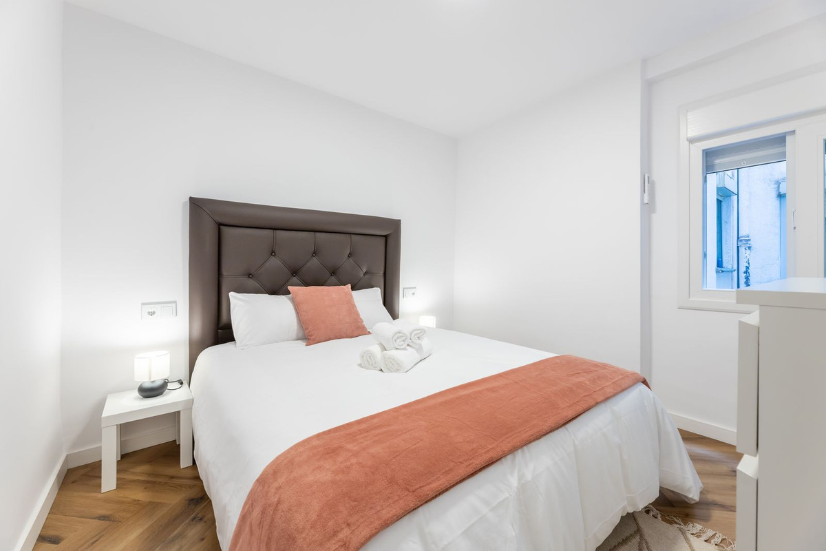 Se vende Apartamento Planta Media de 3 dormitorios en Costa Del Sol, Málaga, España