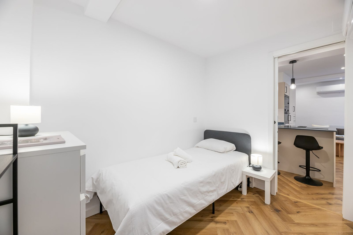 Se vende Apartamento Planta Media de 3 dormitorios en Costa Del Sol, Málaga, España