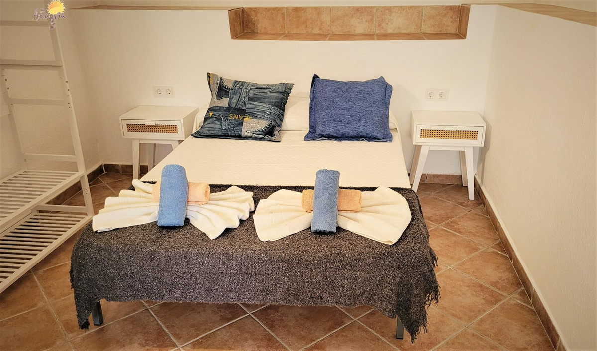 7 Bed Commercial unit for sale in Torrevieja Costa Blanca, Alicante, Spain