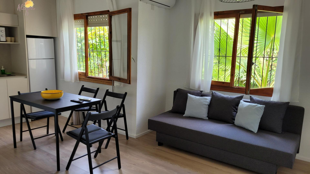 7 Bed Commercial unit for sale in Torrevieja Costa Blanca, Alicante, Spain