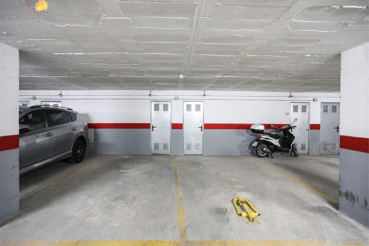Se vende Apartamento Planta Media de 4 dormitorios en Costa Blanca, Alicante, España