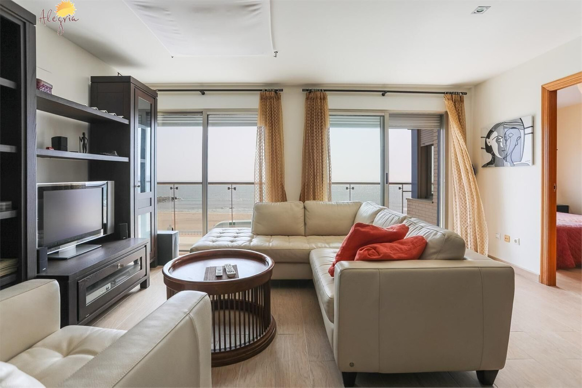 Se vende Apartamento Planta Media de 4 dormitorios en Costa Blanca, Alicante, España