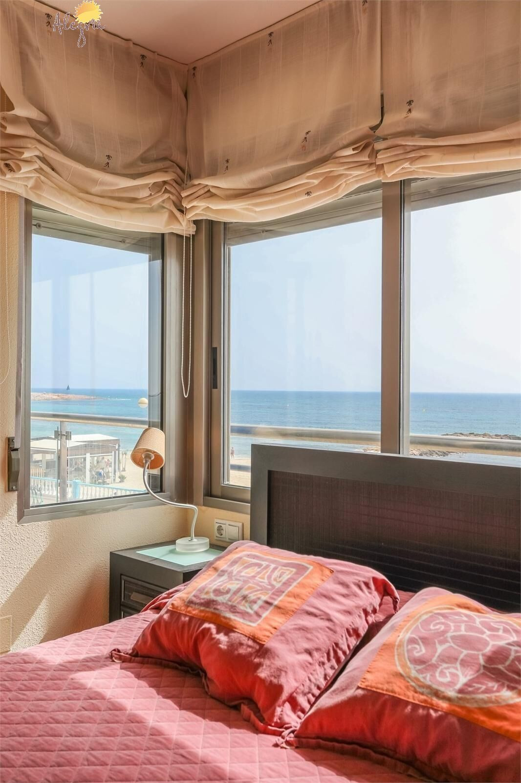Se vende Apartamento Planta Media de 4 dormitorios en Costa Blanca, Alicante, España