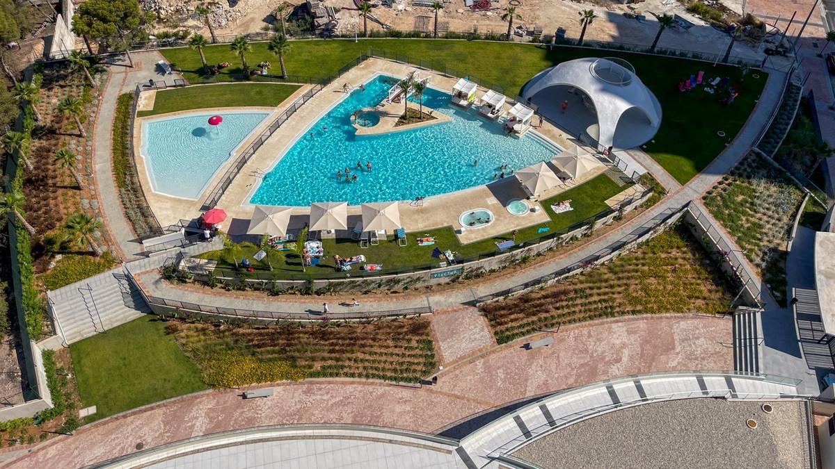 2 Bed Apartment for sale in Finestrat Costa Blanca, Alicante, Spain