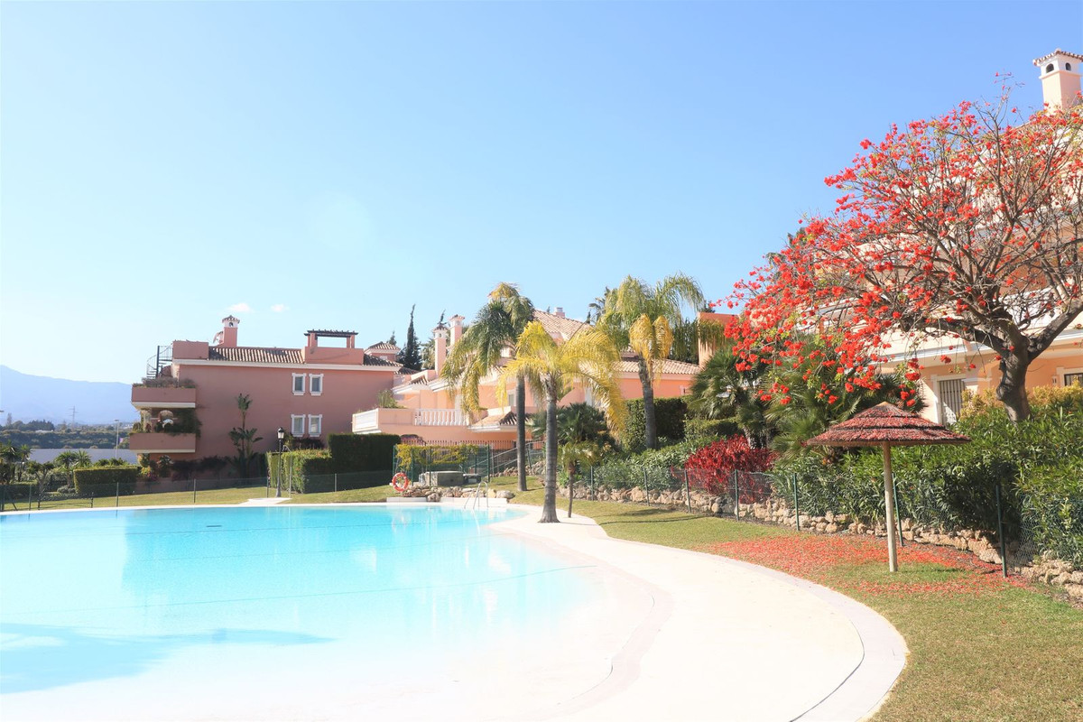 Se vende Apartamento en Planta Última de 2 dormitorios en Costa Del Sol, Málaga, España