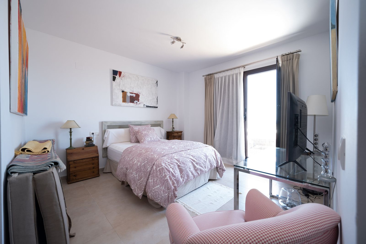 3 Bed Apartment for sale in Altos De Los Monteros Costa Del Sol, Málaga, Spain