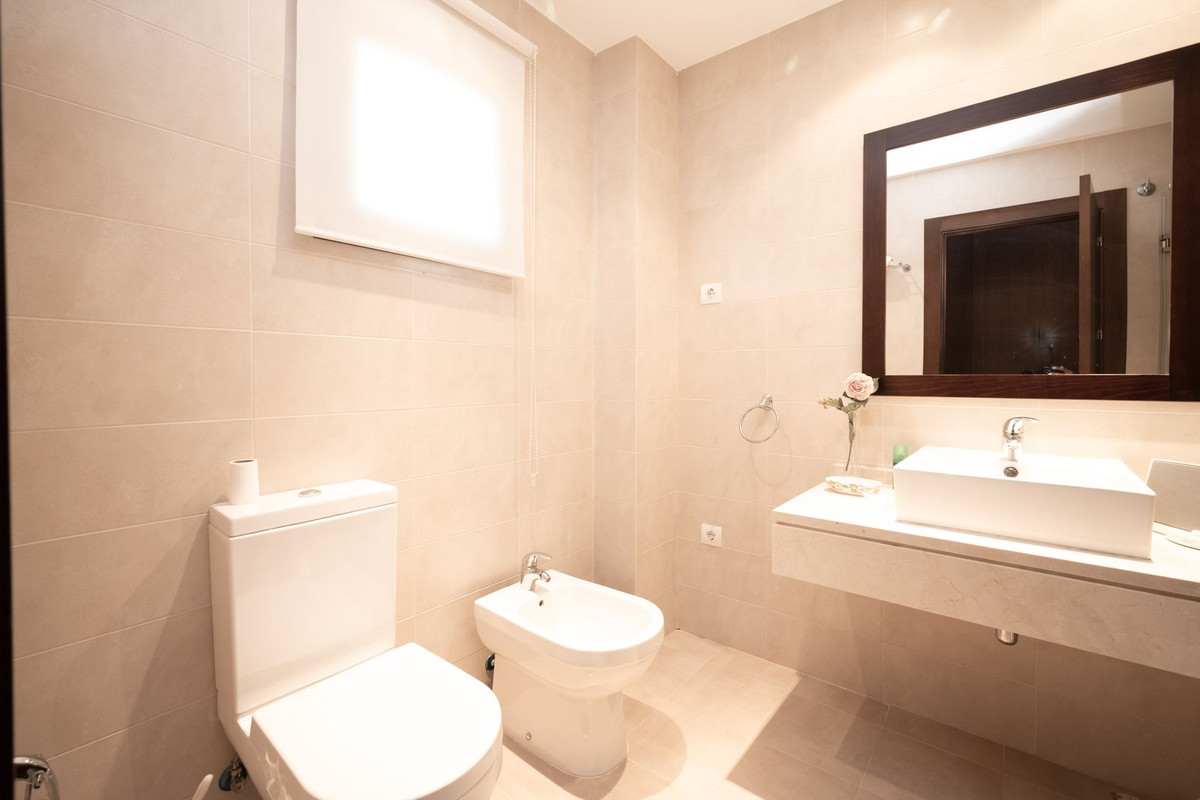3 Bed Apartment for sale in Altos De Los Monteros Costa Del Sol, Málaga, Spain