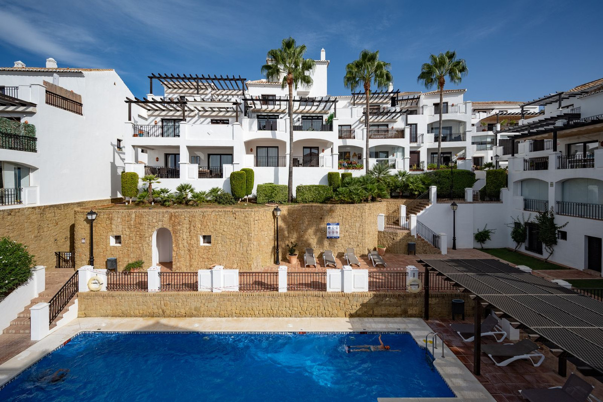 3 Bed Apartment for sale in Altos De Los Monteros Costa Del Sol, Málaga, Spain
