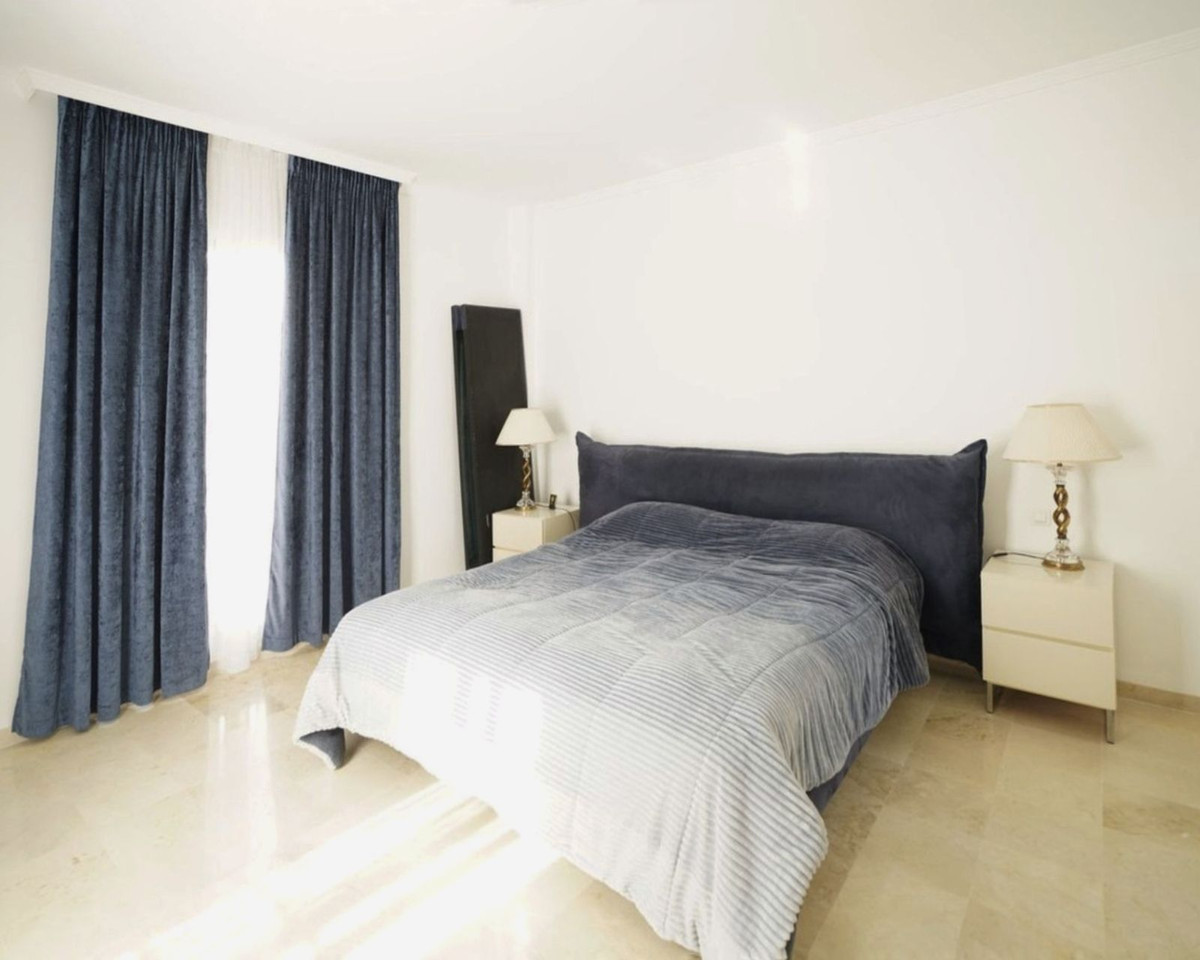 2 Bed Townhouse for sale in Aloha Costa Del Sol, Málaga, Spain