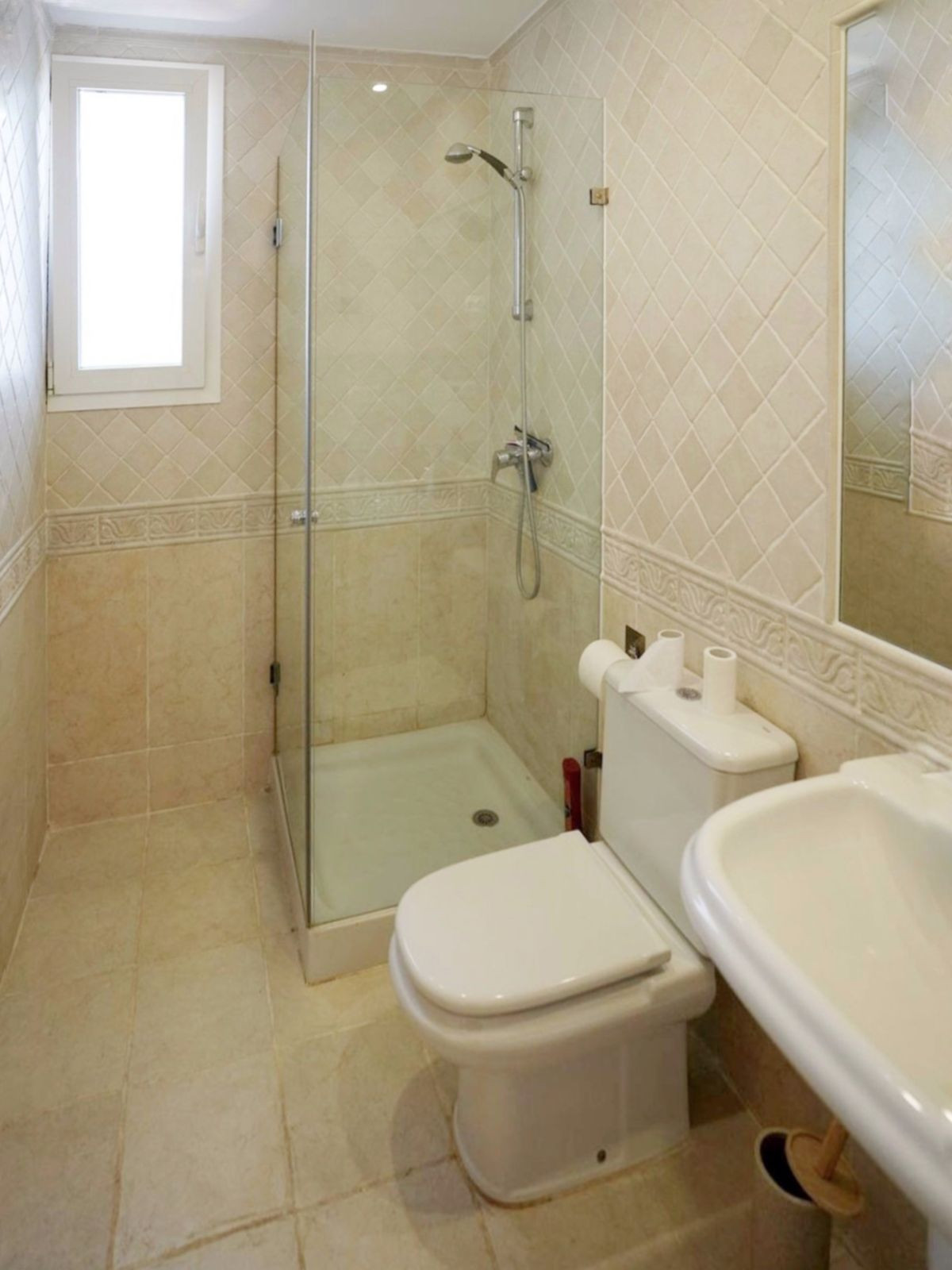 2 Bed Townhouse for sale in Aloha Costa Del Sol, Málaga, Spain