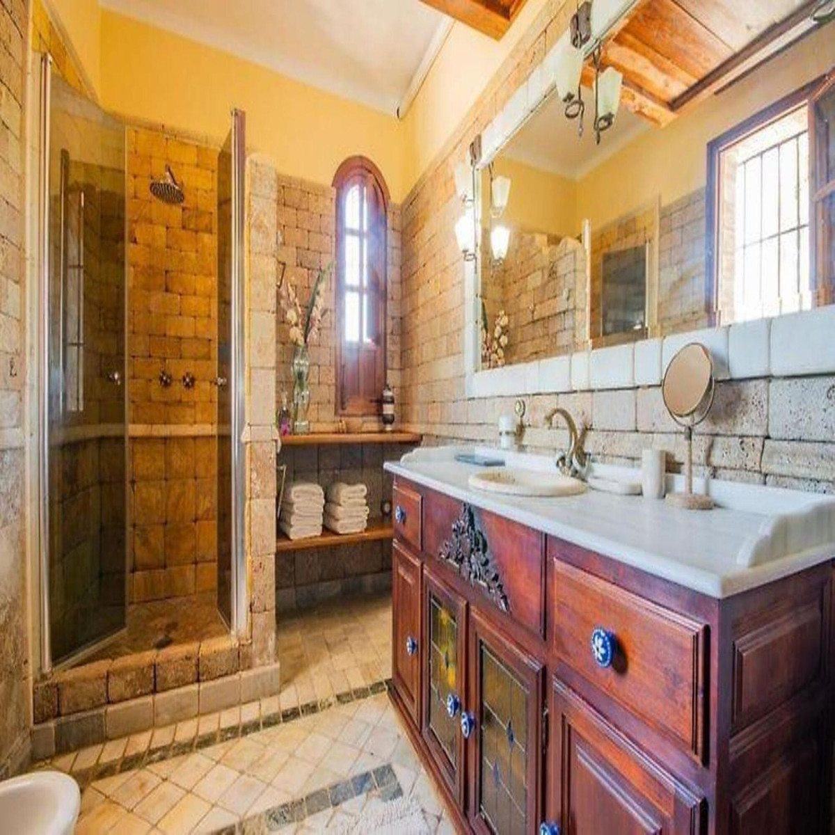Se vende Finca - Cortijo de 6 dormitorios en Costa Del Sol, Málaga, España