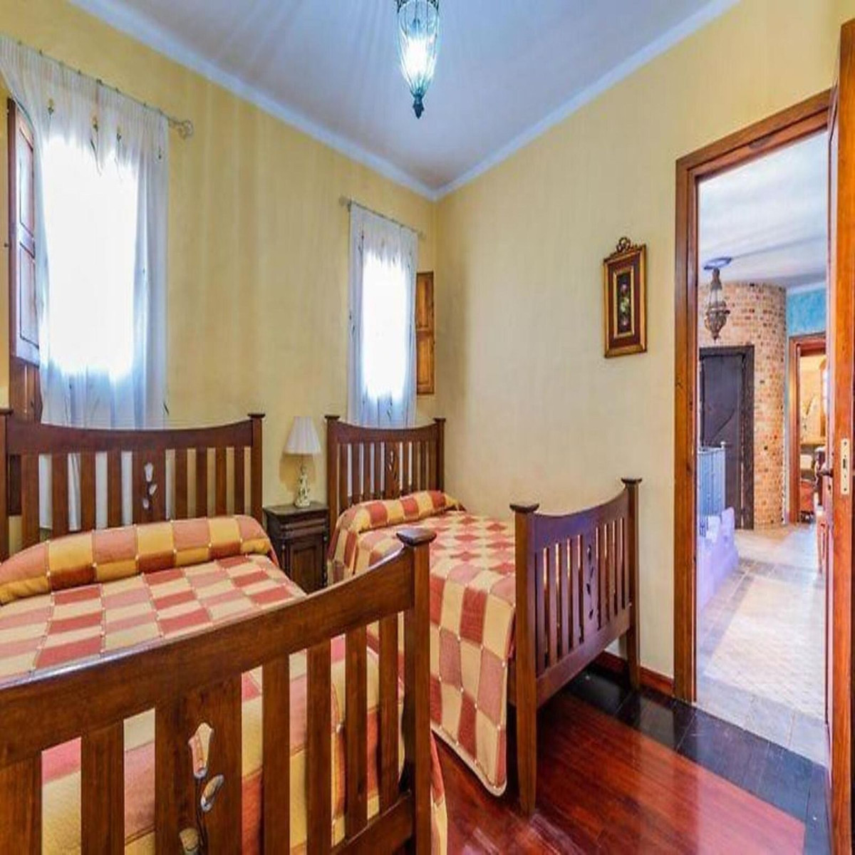 Se vende Finca - Cortijo de 6 dormitorios en Costa Del Sol, Málaga, España