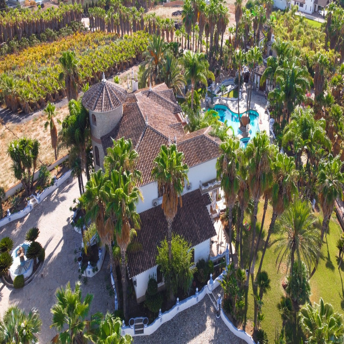 Se vende Finca - Cortijo de 6 dormitorios en Costa Del Sol, Málaga, España