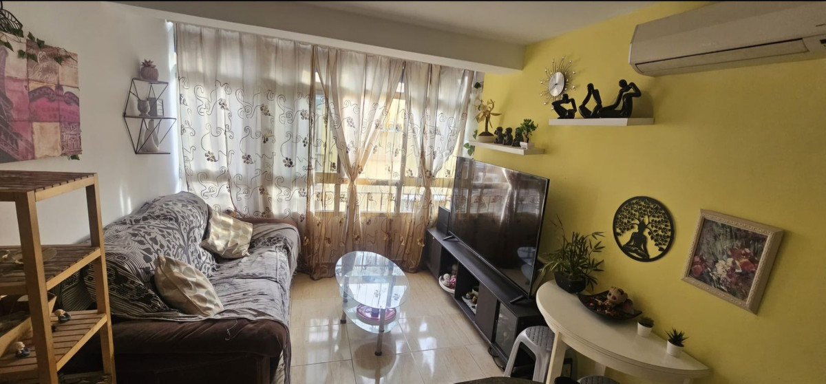4 Bed Apartment for sale in Fuengirola Costa Del Sol, Málaga, Spain