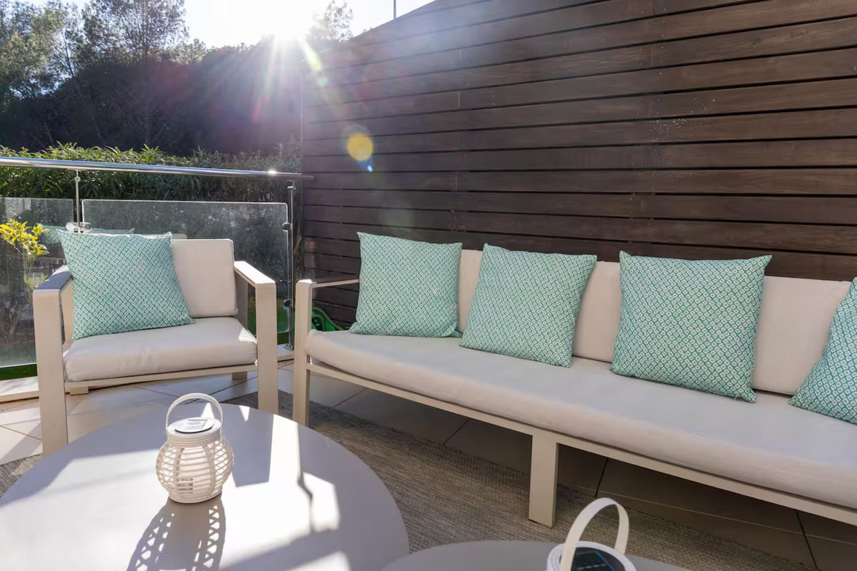 2 Bed Townhouse for sale in Sierra Blanca Costa Del Sol, Málaga, Spain