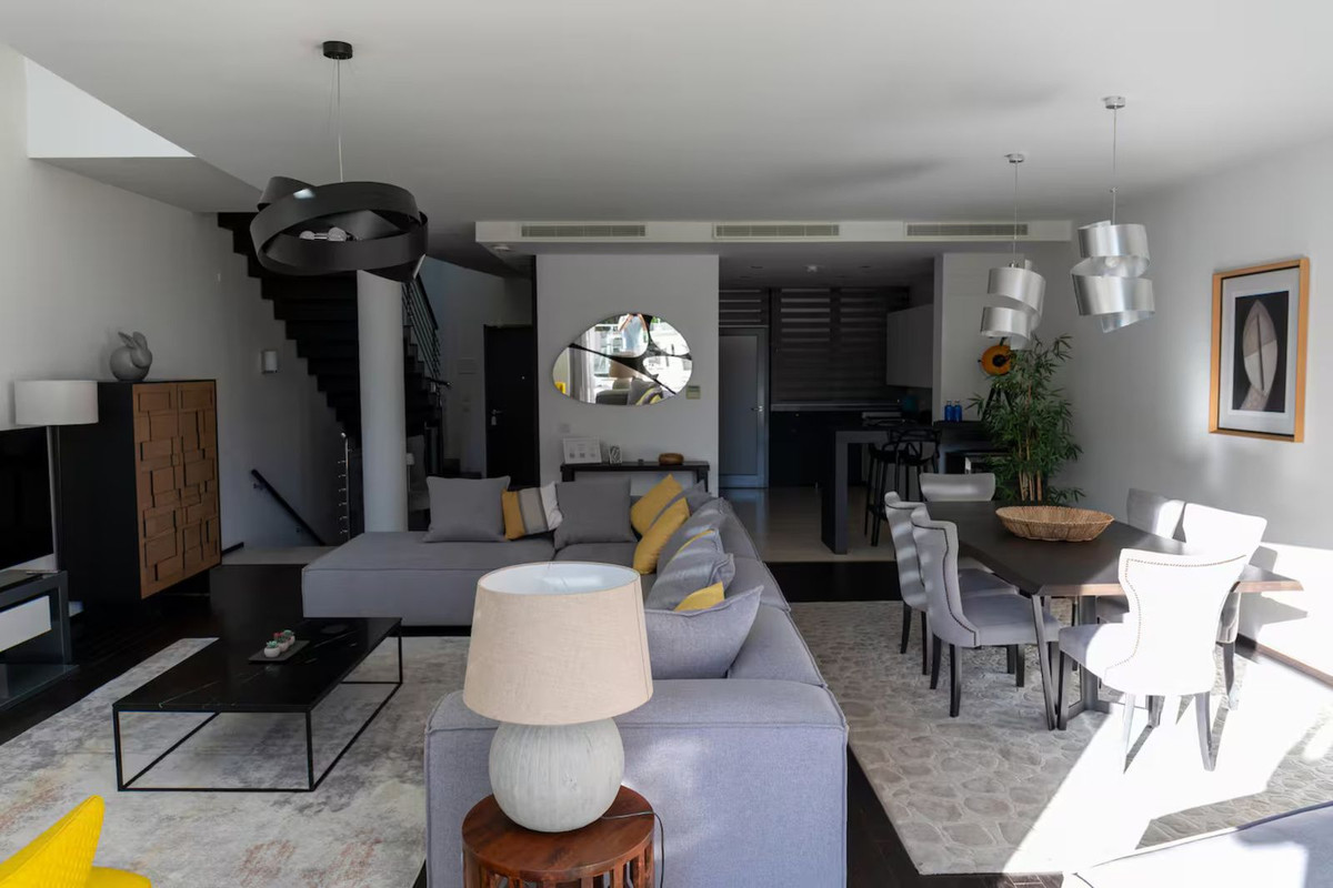 2 Bed Townhouse for sale in Sierra Blanca Costa Del Sol, Málaga, Spain
