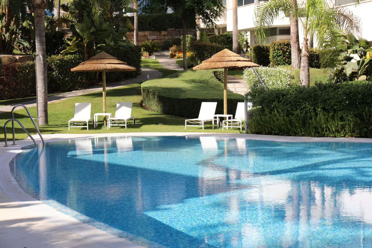 2 Bed Townhouse for sale in Sierra Blanca Costa Del Sol, Málaga, Spain