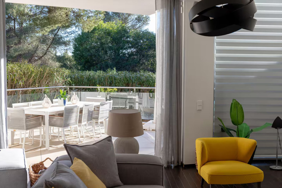 2 Bed Townhouse for sale in Sierra Blanca Costa Del Sol, Málaga, Spain