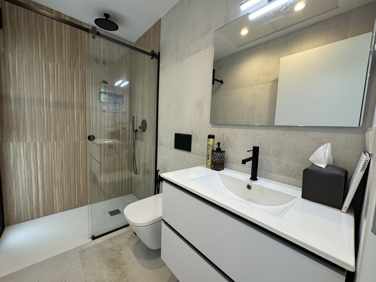 2 Bed Apartment for sale in Playa Flamenca Costa Blanca, Alicante, Spain