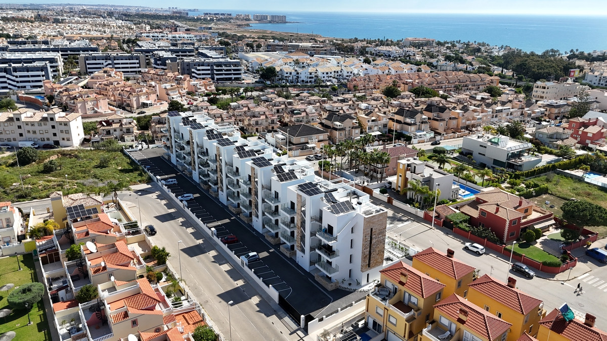 2 Bed Apartment for sale in Playa Flamenca Costa Blanca, Alicante, Spain