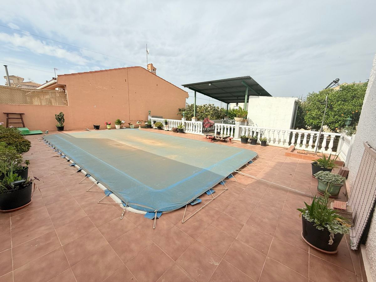 Se vende Pareada de 3 dormitorios en Costa Blanca, Alicante, España