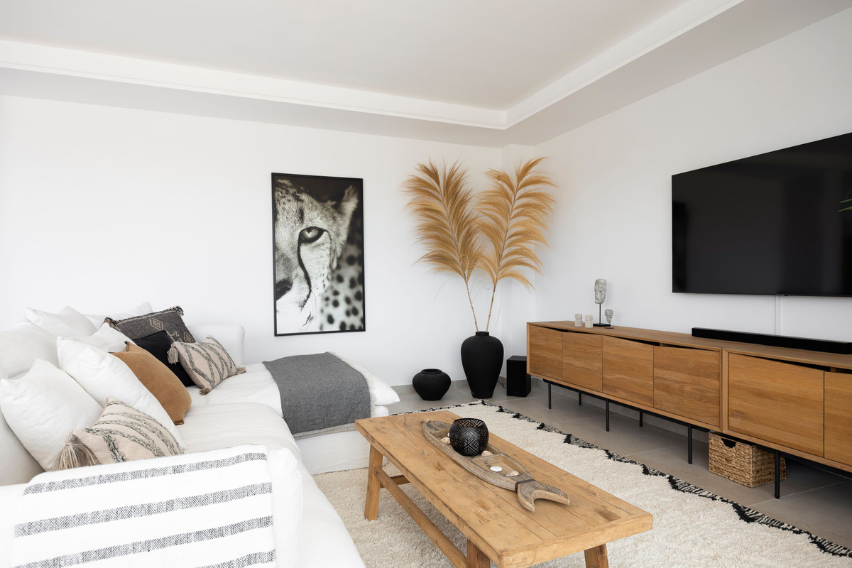 3 Bed Apartment for sale in Benalmadena Costa Del Sol, Málaga, Spain
