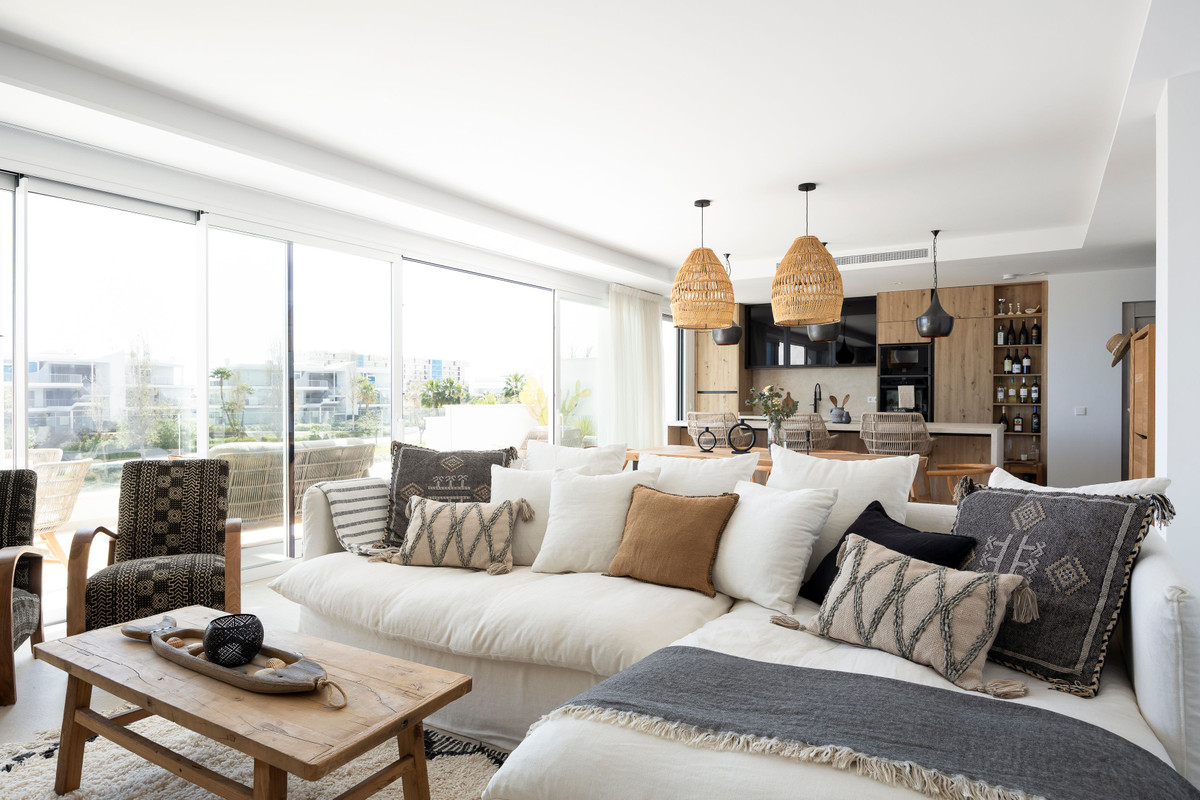 3 Bed Apartment for sale in Benalmadena Costa Del Sol, Málaga, Spain