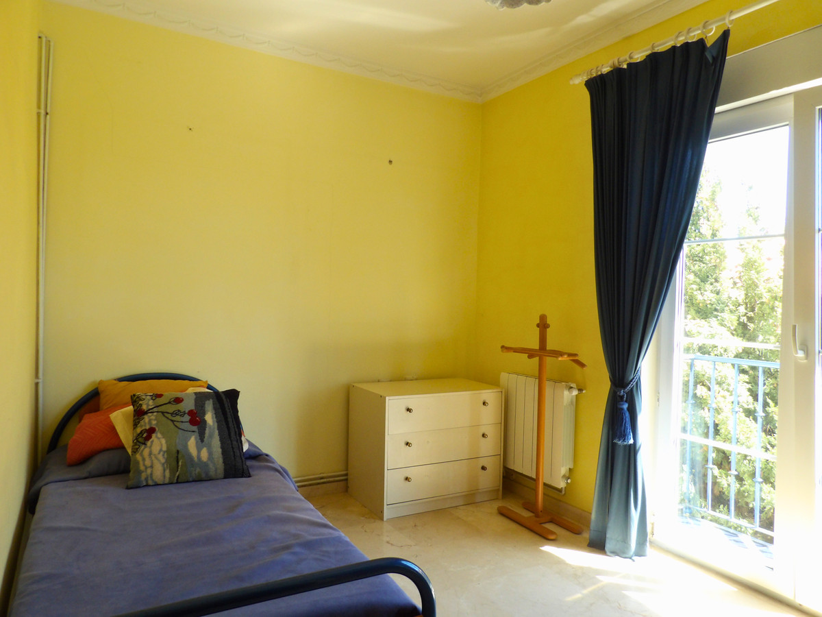 3 Bed Townhouse for sale in Fuengirola Costa Del Sol, Málaga, Spain