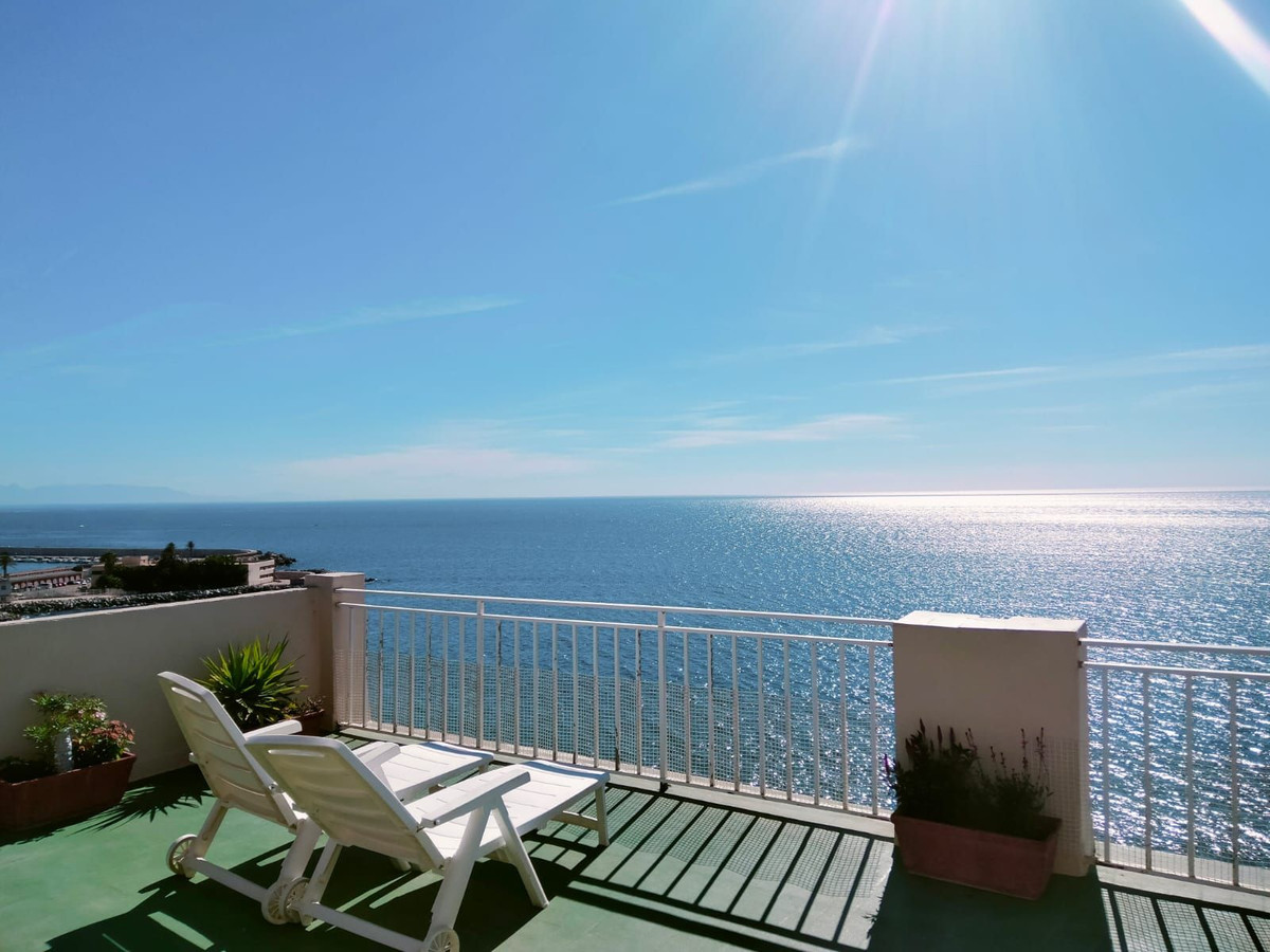 Se vende Ático de 3 dormitorios en Costa Del Sol, Málaga, España