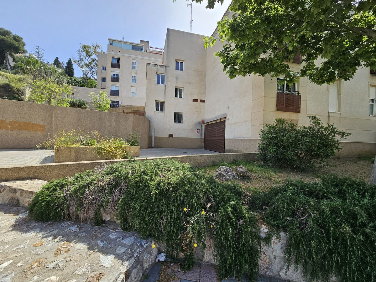 Se vende Aparcamiento  en Costa Del Sol, Málaga, España