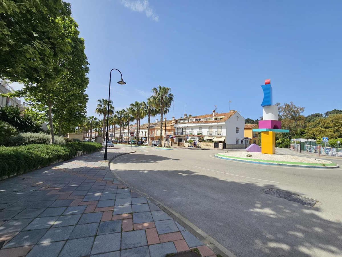 Se vende Aparcamiento  en Costa Del Sol, Málaga, España