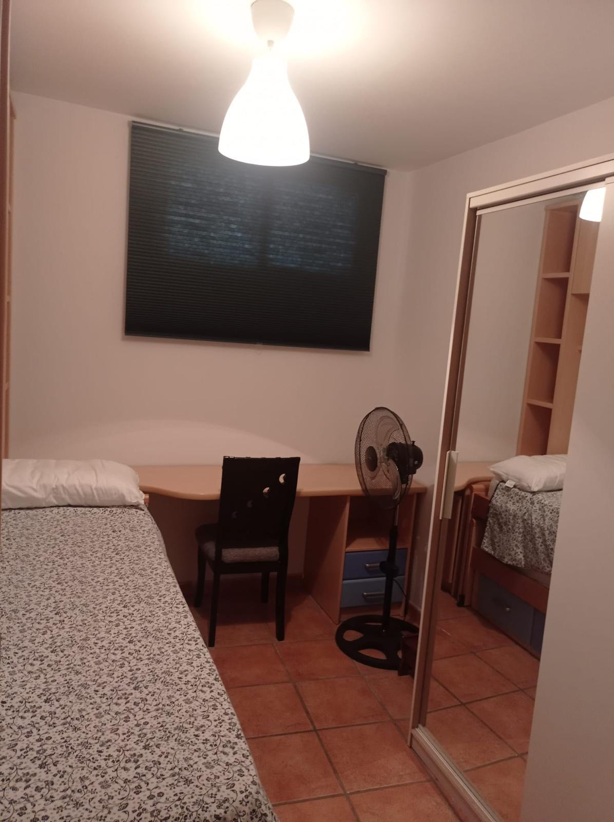 Se vende Apartamento Planta Media de 2 dormitorios en Costa Del Sol, Málaga, España