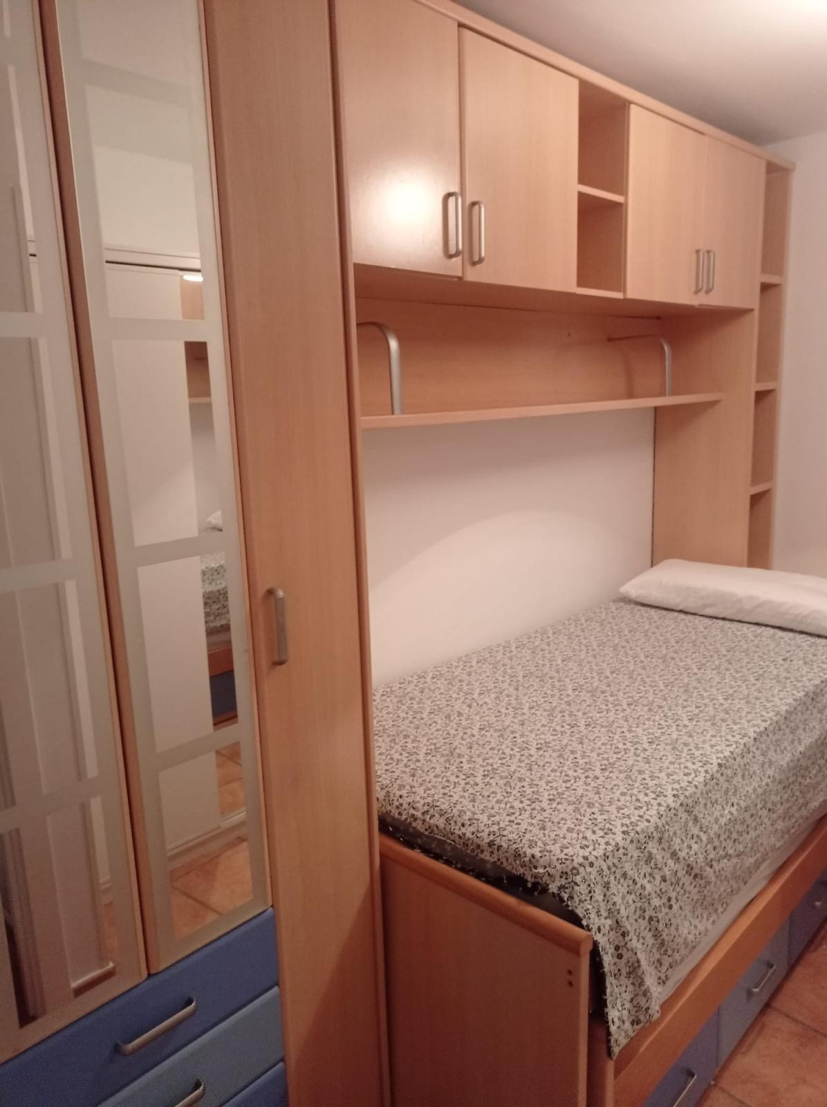 Se vende Apartamento Planta Media de 2 dormitorios en Costa Del Sol, Málaga, España