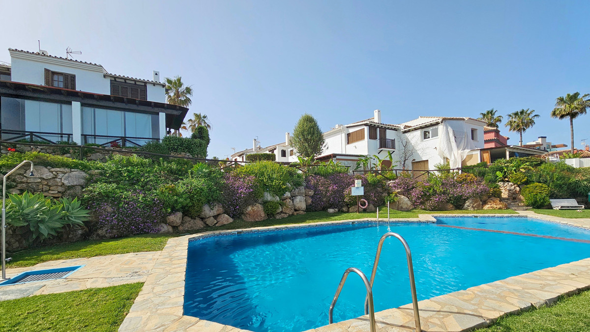 Se vende Adosada de 2 dormitorios en Costa Del Sol, Málaga, España