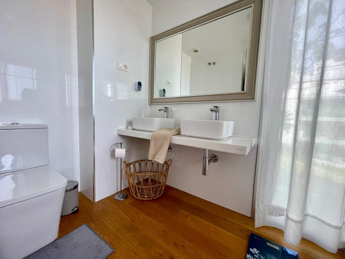3 Bed Apartment for sale in Mijas Costa Del Sol, Málaga, Spain