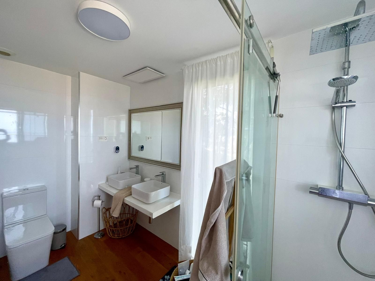 3 Bed Apartment for sale in Mijas Costa Del Sol, Málaga, Spain