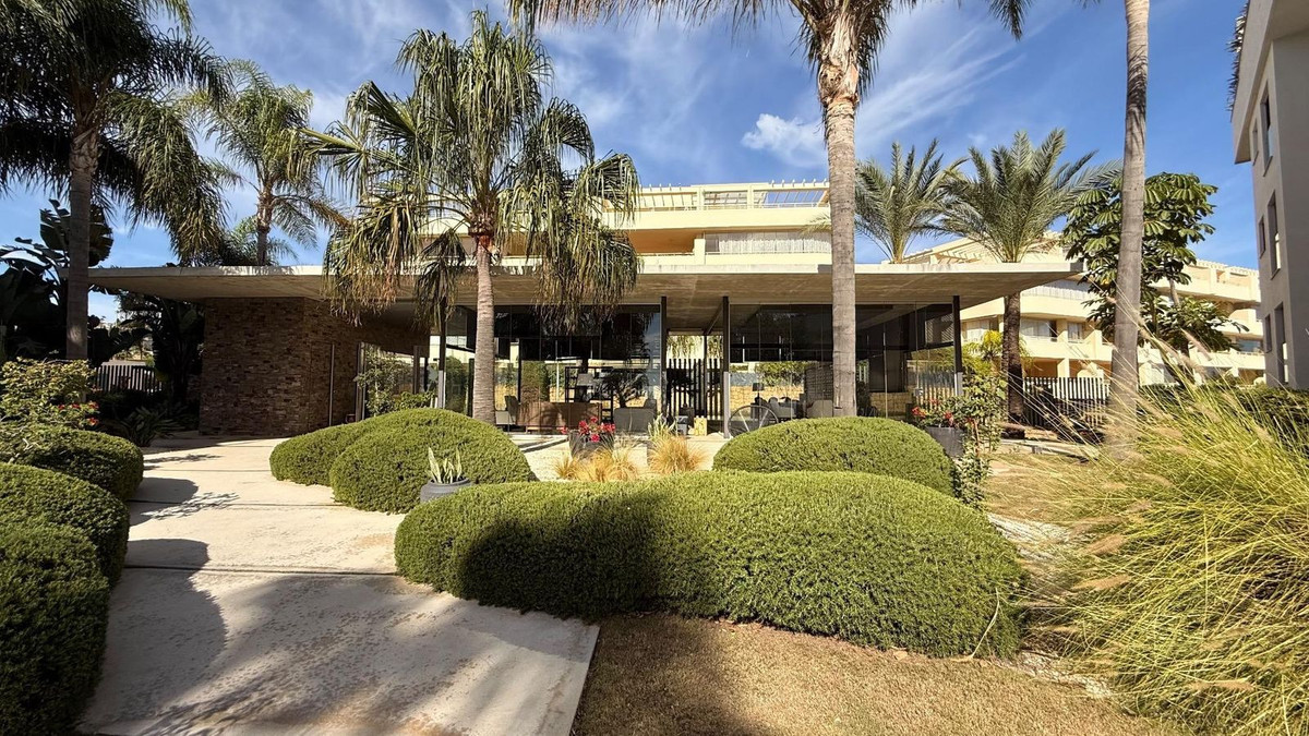 3 Bed Apartment for sale in Mijas Costa Del Sol, Málaga, Spain