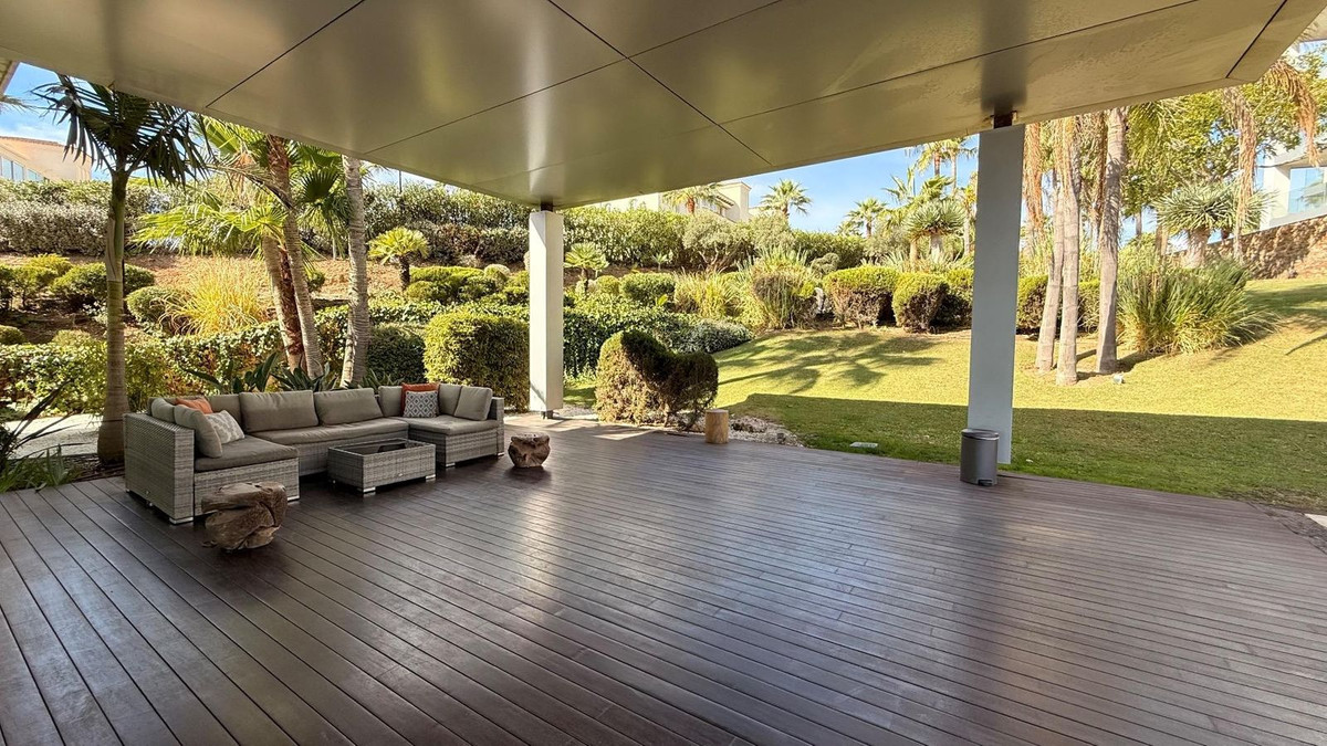 3 Bed Apartment for sale in Mijas Costa Del Sol, Málaga, Spain