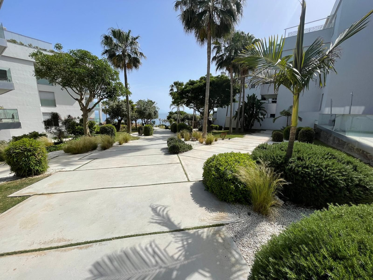 3 Bed Apartment for sale in Mijas Costa Del Sol, Málaga, Spain
