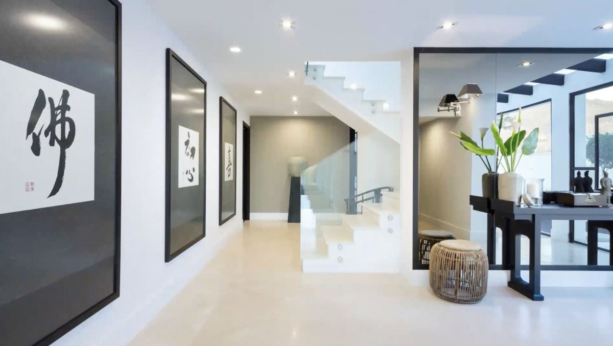 Se vende Villa - Chalet de 5 dormitorios en Costa Del Sol, Málaga, España