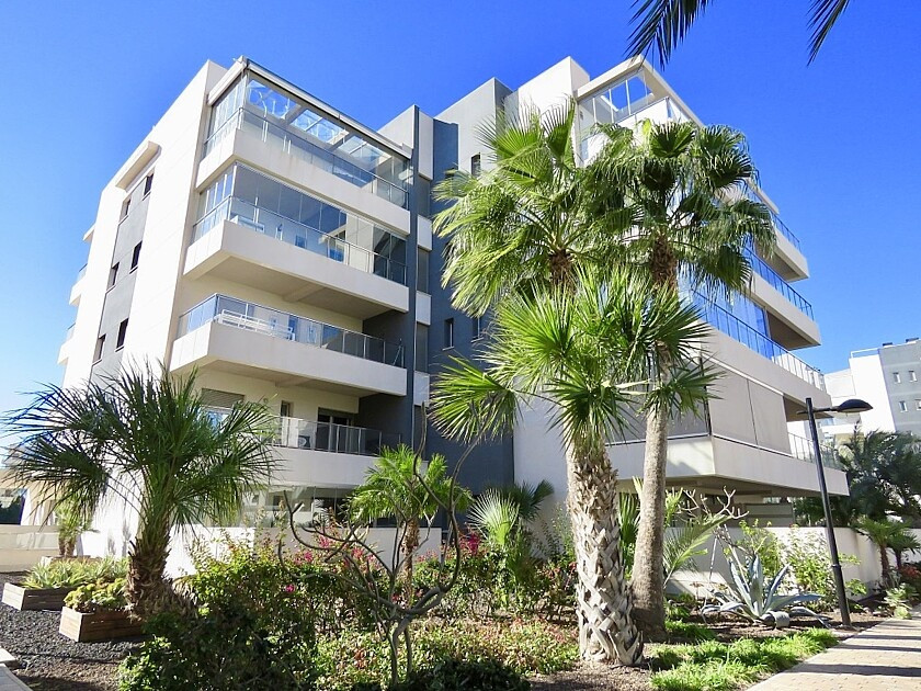 Se vende Apartamento Planta Baja de 2 dormitorios en Costa Blanca, Alicante, España