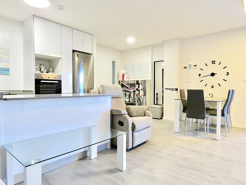 Se vende Apartamento Planta Baja de 2 dormitorios en Costa Blanca, Alicante, España