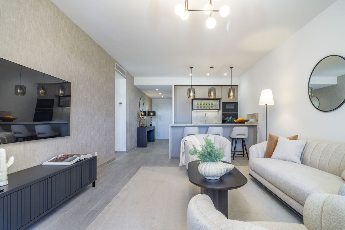 3 Bed Apartment for sale in Nueva Andalucía Costa Del Sol, Málaga, Spain