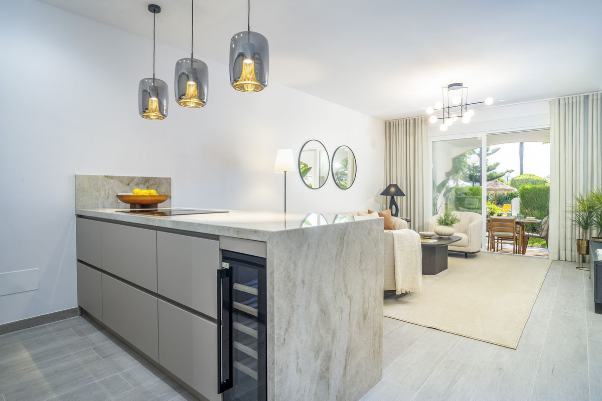 3 Bed Apartment for sale in Nueva Andalucía Costa Del Sol, Málaga, Spain