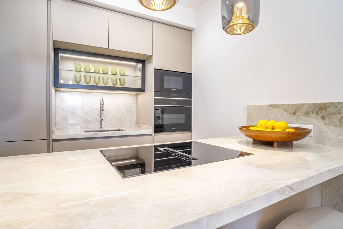 3 Bed Apartment for sale in Nueva Andalucía Costa Del Sol, Málaga, Spain