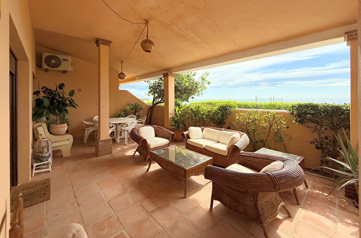 Se vende Adosada de 4 dormitorios en Costa Del Sol, Málaga, España