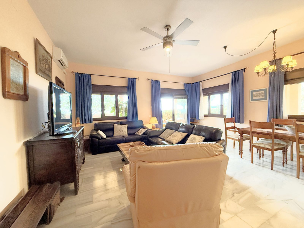 Se vende Adosada de 4 dormitorios en Costa Del Sol, Málaga, España